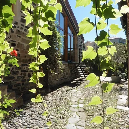 Le Clos Du Potager Bed & Breakfast *